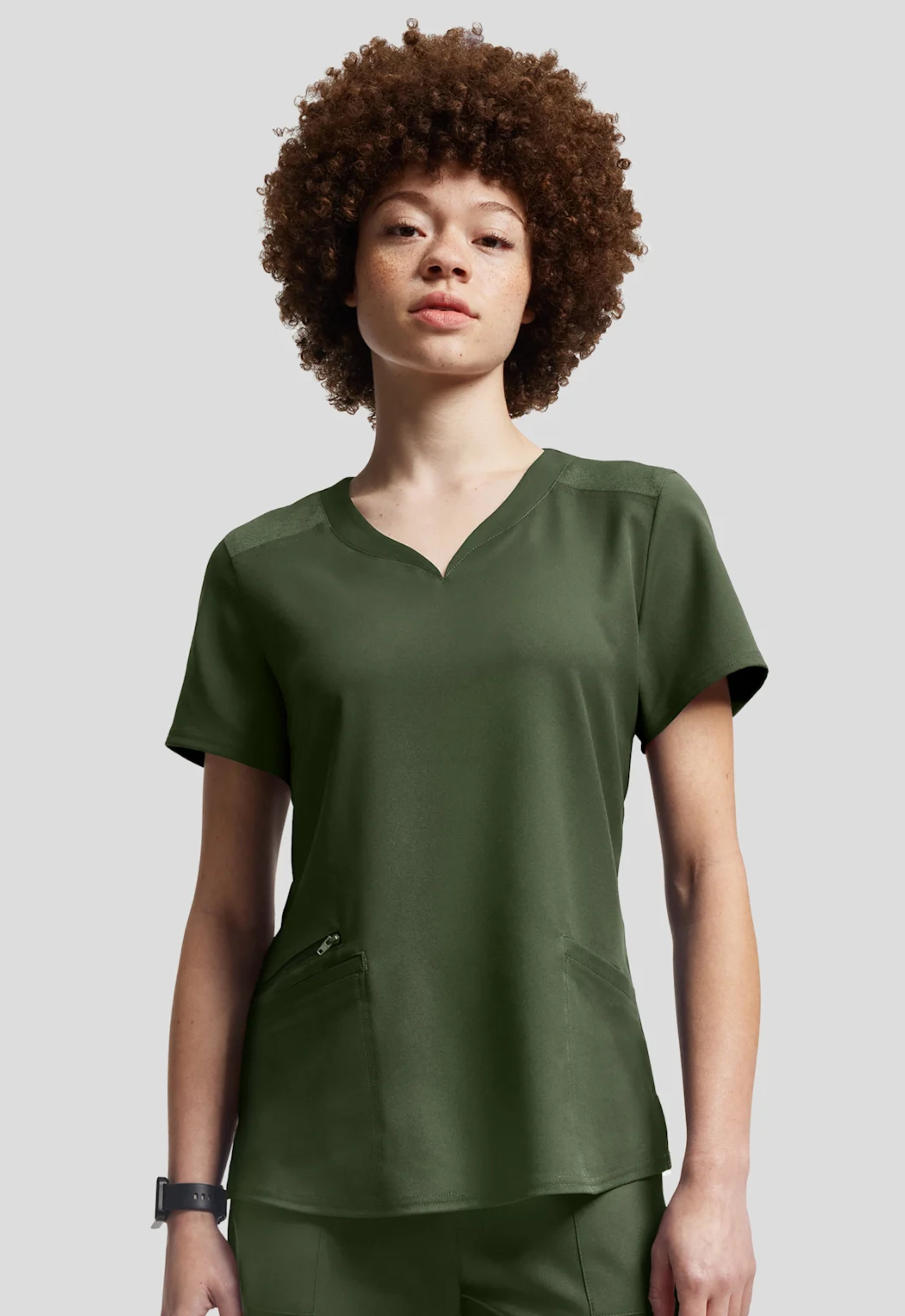 POLERA CLÍNICA MUJER VIBE WT121 OLIVO