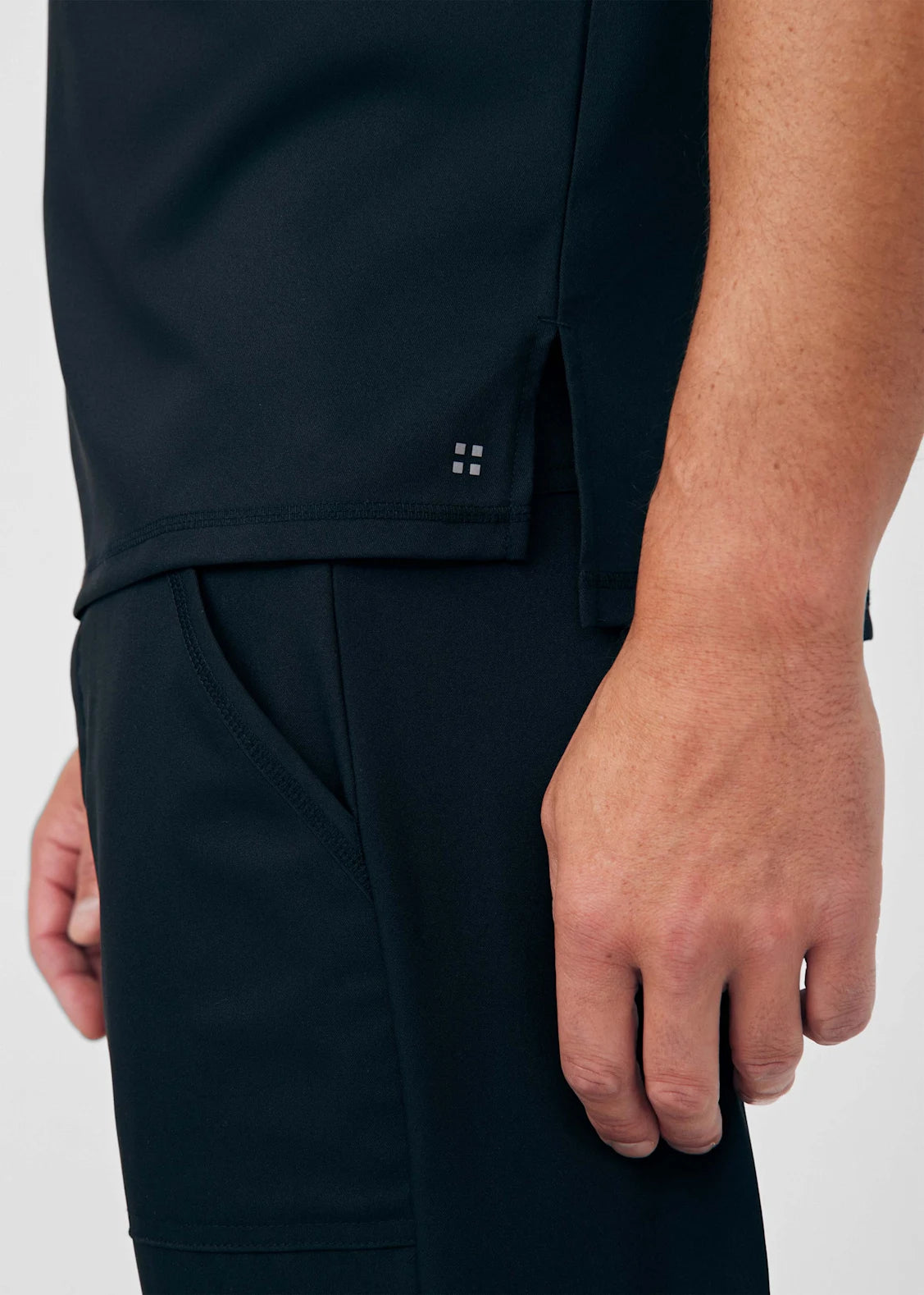 POLERA CLINICA HOMBRE VIBE WT150 NEGRO